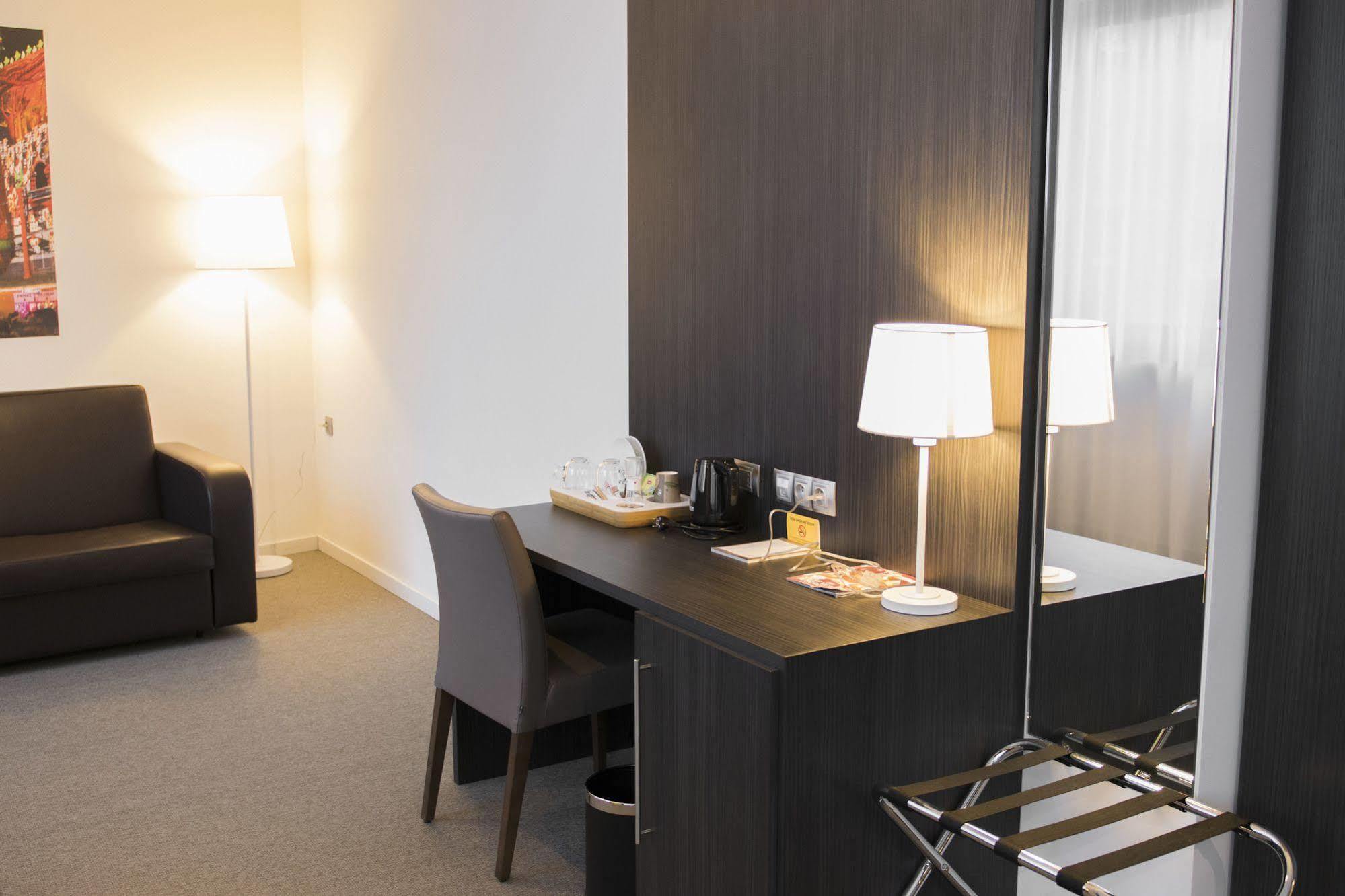 Tower Hotel Aalst Eksteriør billede